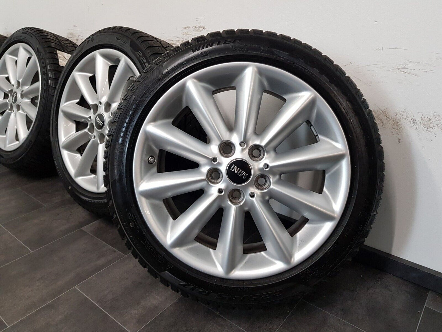 Mini Winterreifen Clubman F54 17 Zoll Felgen Winterräder 6856045 518 Reifen +6mm