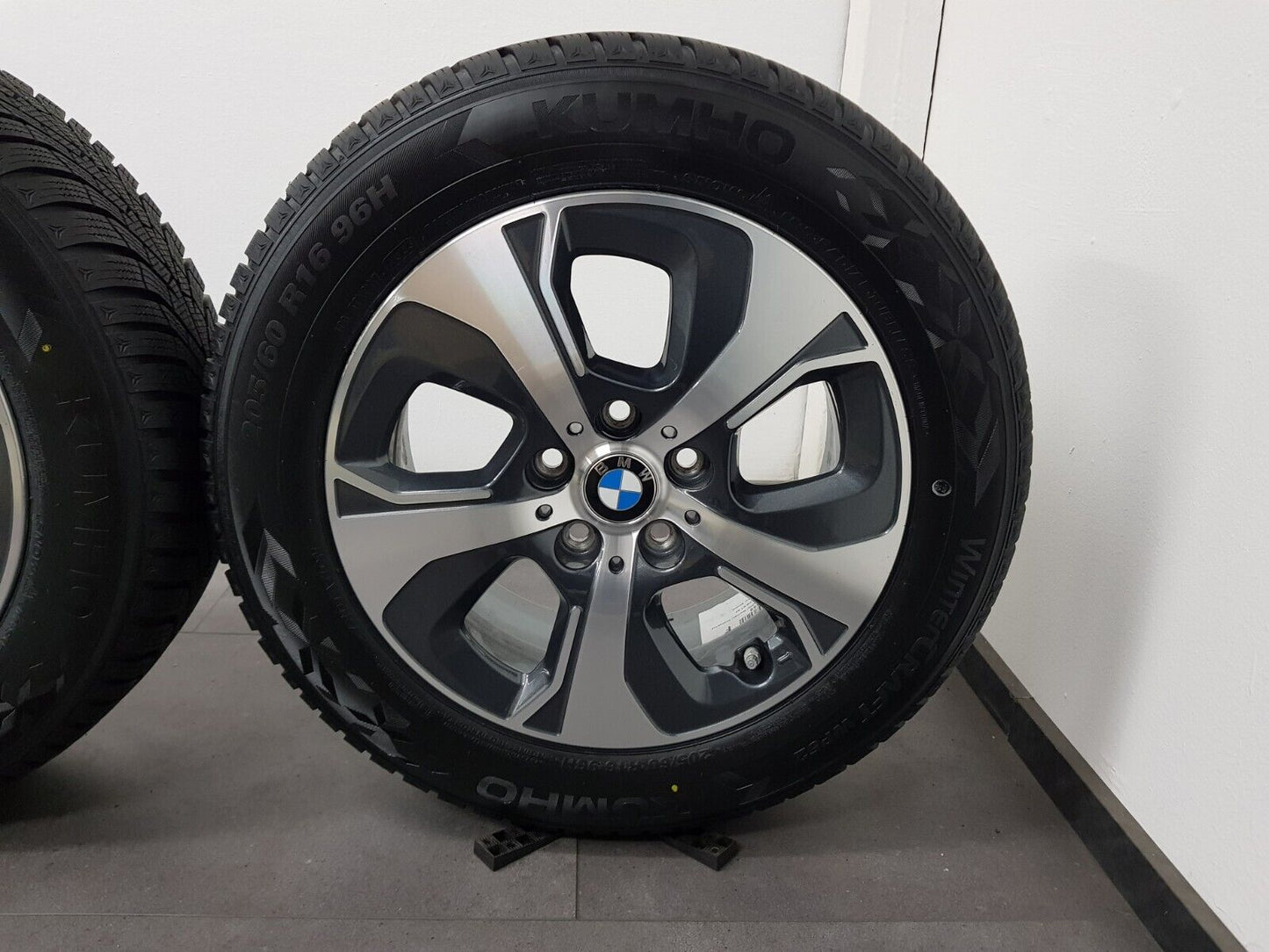 NEU Reifen BMW 16 Zoll Felgen 2er F45 F46 472 Winterreifen Winterräder 205 60 16