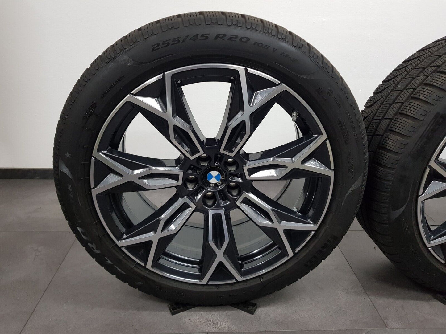 BMW 7er G70 20 Zoll Felgen Styling 905 Winterreifen Winterräder original +6,5-7m