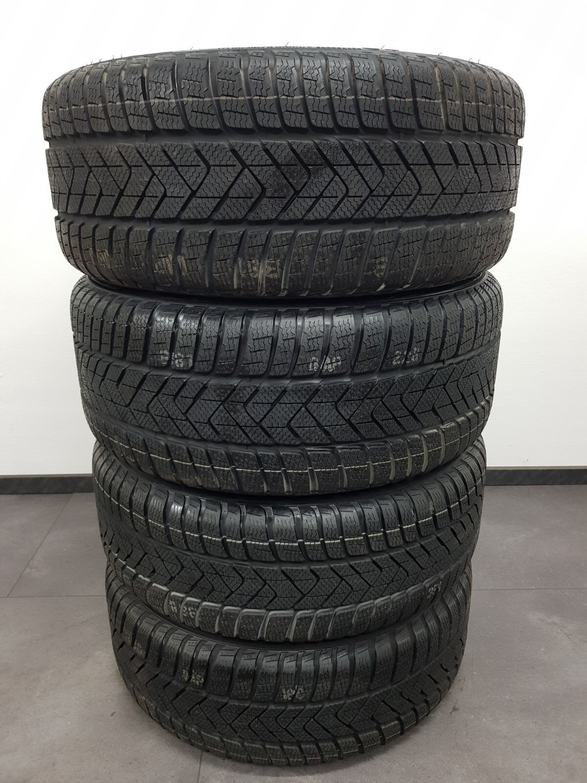 45946117
