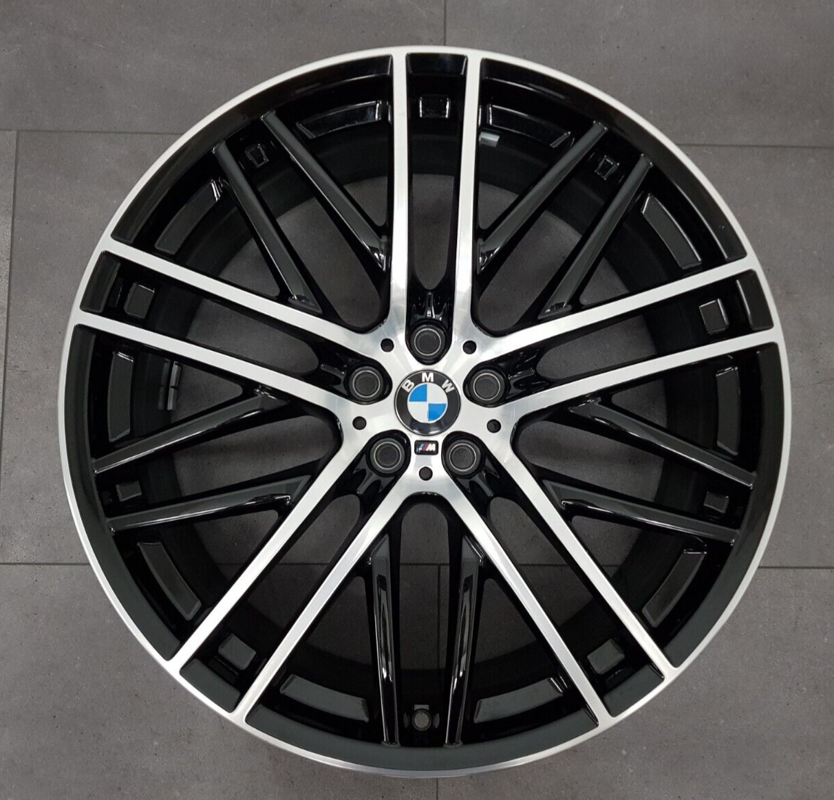 1x BMW 21 Zoll Felge Styling M650 7er G11 G12 6er G32 6867341 UVP 1018€!