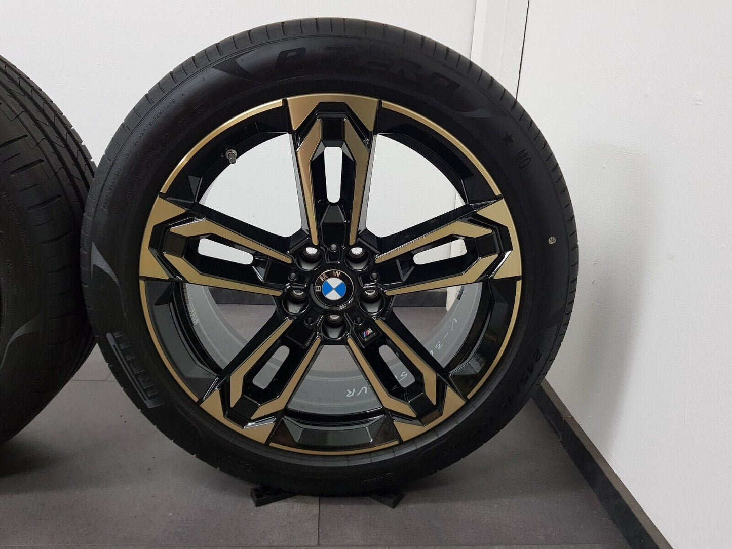 BMW X1 U11 iX1 U11 U12 X2 U10 M871 19 Zoll Sommerreifen M Sommerräder 871M Gold