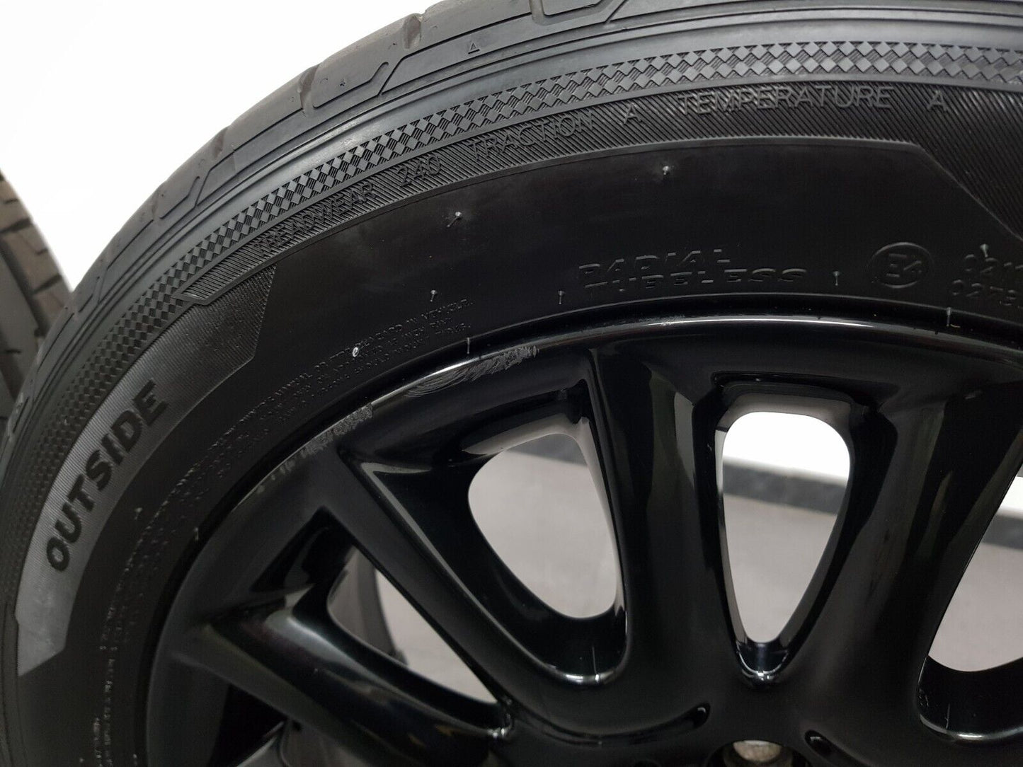 Mini 16 Zoll Felgen F55 F56 F57 Sommerräder Sommerreifen schwarz 495 +6,5mm