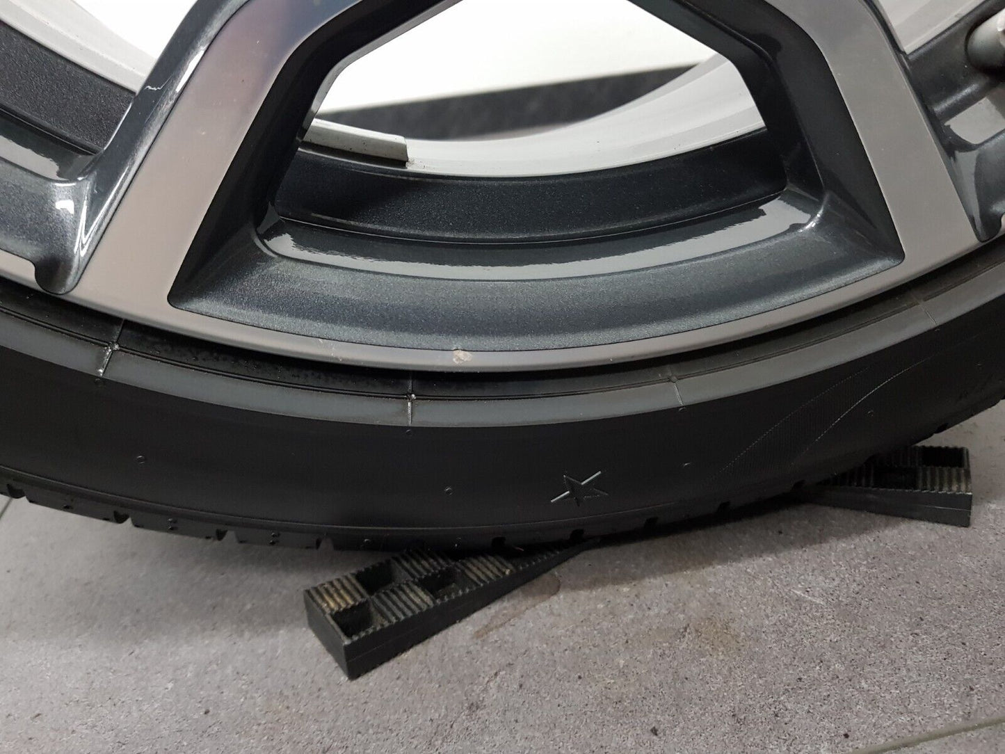 BMW Sommerreifen 19 Zoll Felgen X1 F48 X2 F39 M722 Sommerräder 8009759 +7mm