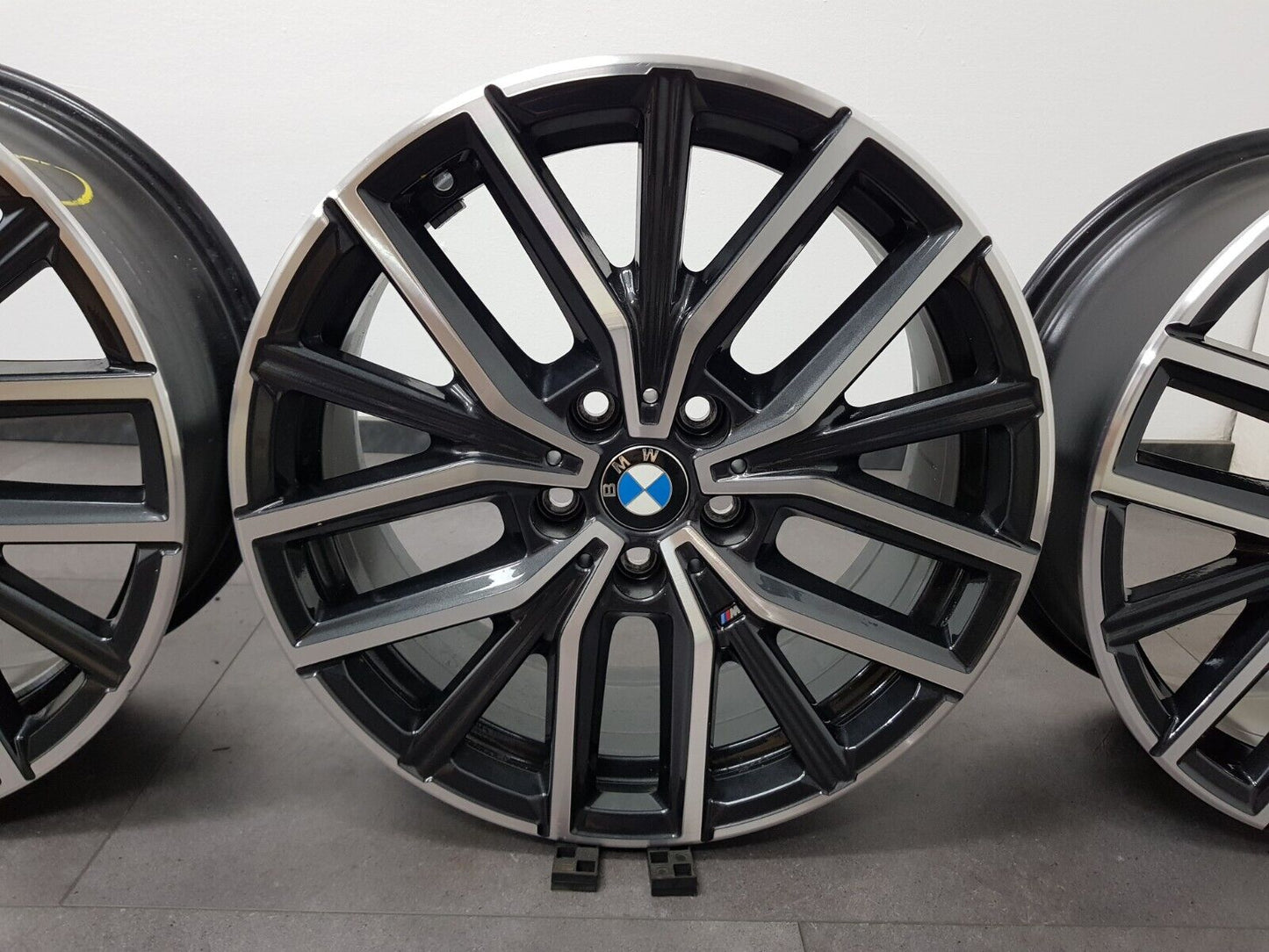 4x BMW 18 Zoll M Felgen X1 U11 iX1 U11 U12 X2 U10 2er U06 M838 6891179 inkl RDKS