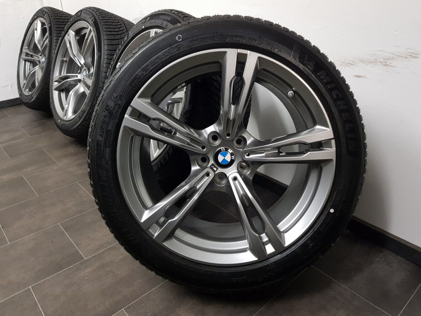 BMW M5 F90 M8 F91 F92 19 Zoll Winterreifen Felgen M705 8043663 Winterräder +7mm
