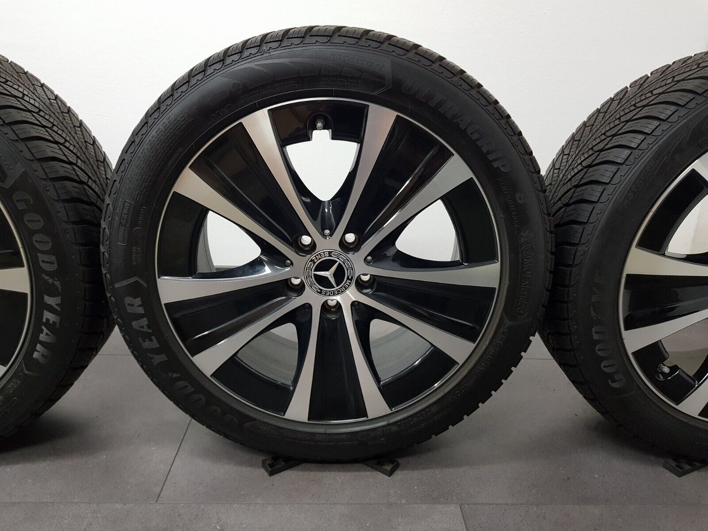 Mercedes 18 Zoll Felgen E-Klasse W213 C238 A238 Winterreifen Winterräder DOT21