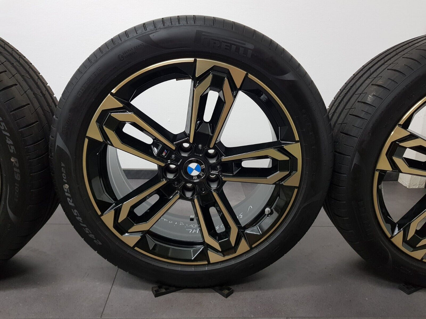 BMW X1 U11 iX1 U11 U12 X2 U10 M871 19 Zoll Sommerreifen M Sommerräder 871M Gold