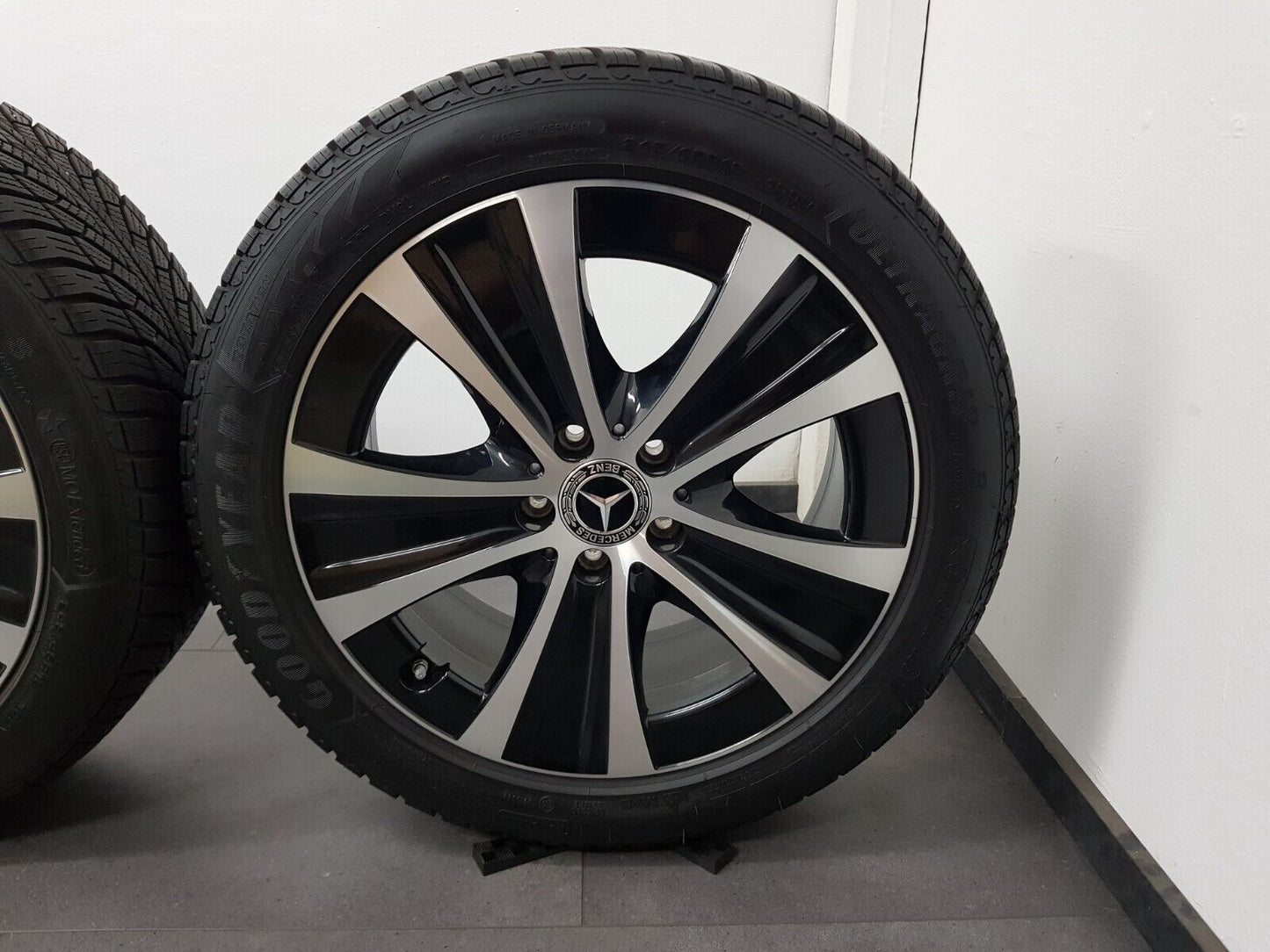 Mercedes 18 Zoll Felgen E-Klasse W213 C238 A238 Winterreifen Winterräder DOT21