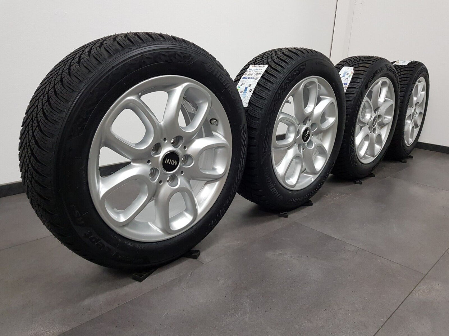 NEU MINI 16 Zoll Felgen F54 Clubman Winterräder Winterreifen 494 6875387