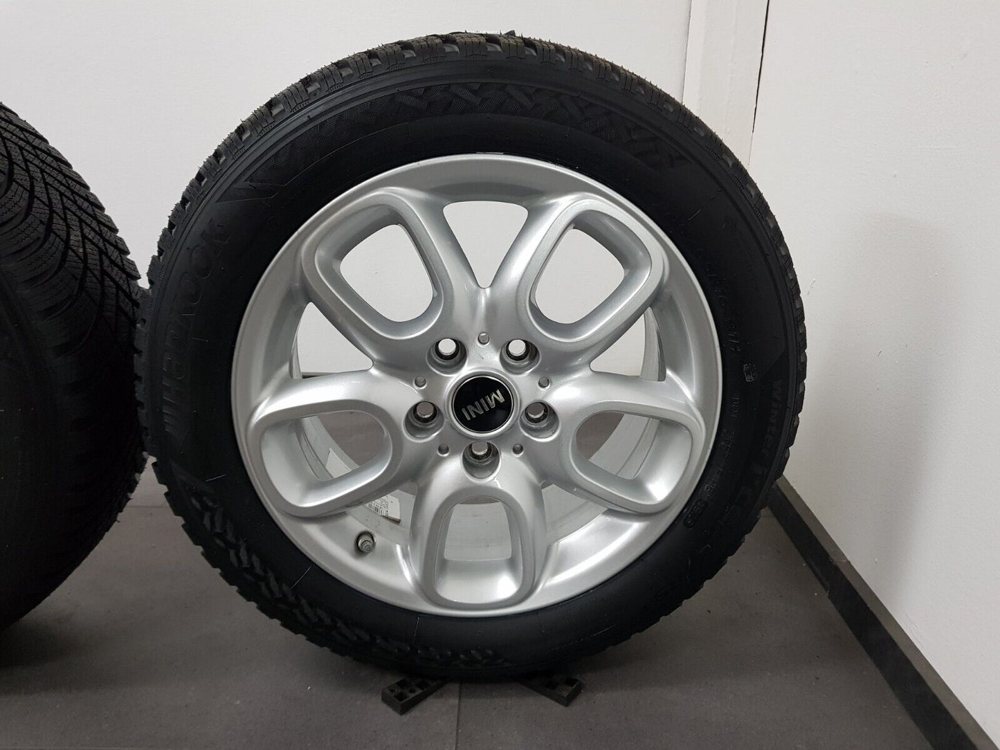 NEU MINI 16 Zoll Felgen F54 Clubman Winterräder Winterreifen 494 6875387