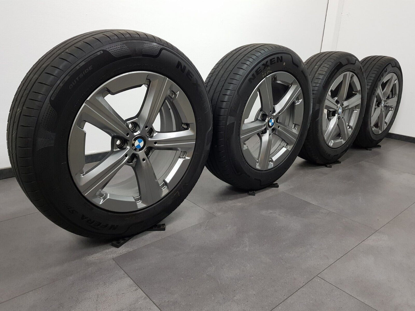 BMW 17 Zoll Felgen X1 U11 iX1 U11 Sommerreifen Sommerräder 875 6898044 DOT23