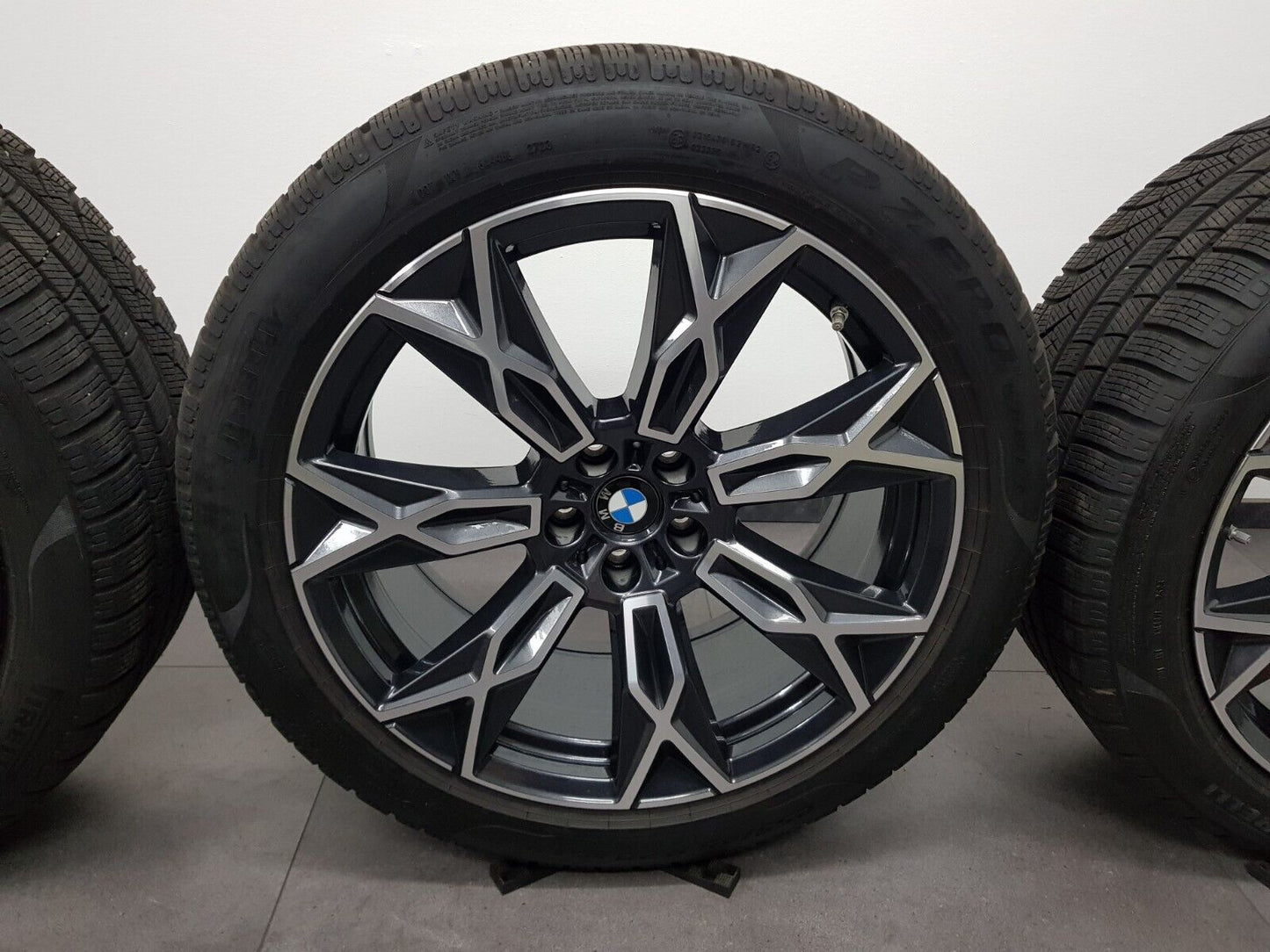 BMW 7er G70 20 Zoll Felgen Styling 905 Winterreifen Winterräder original +6,5-7m