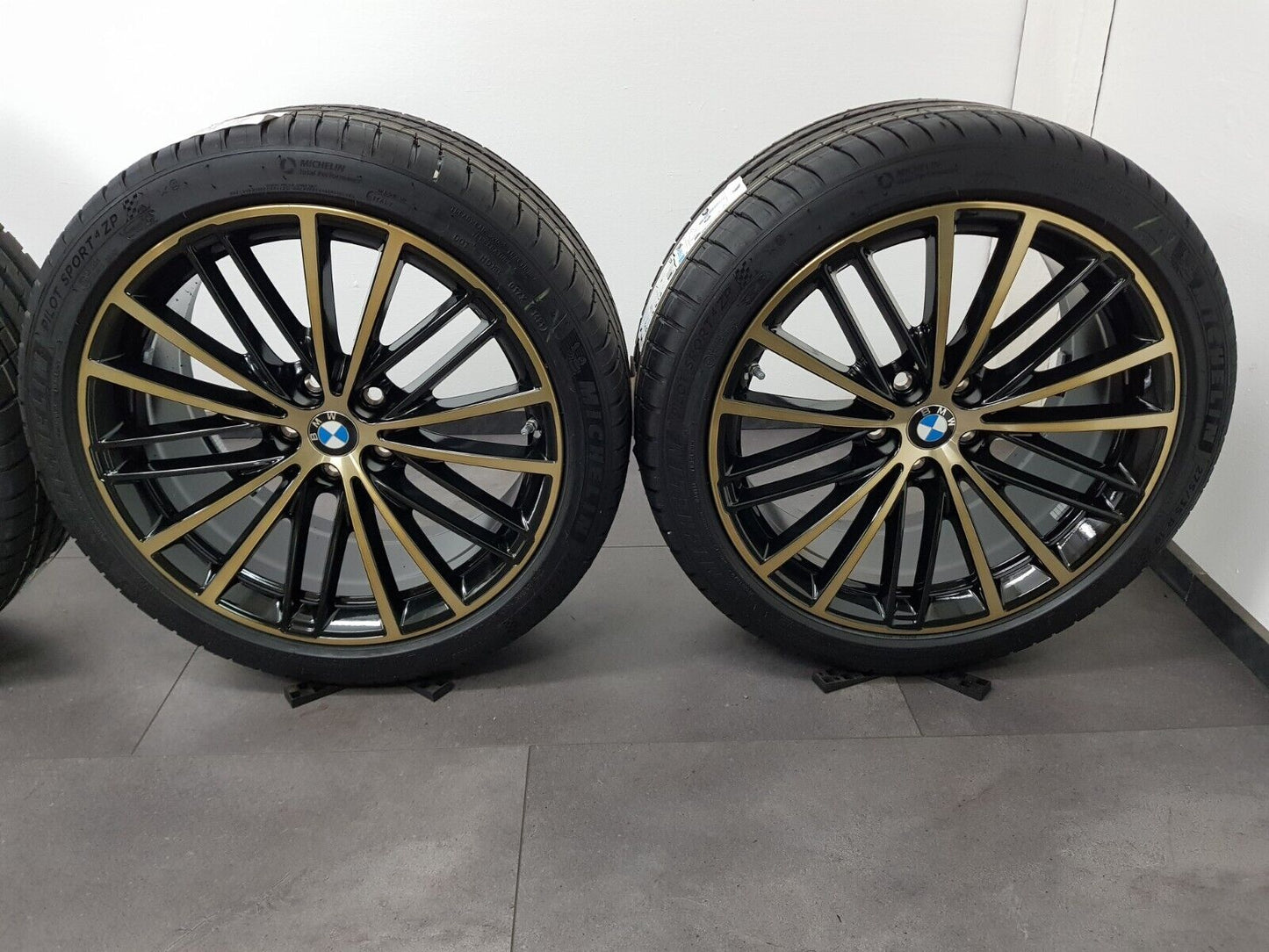 NEU BMW Felgen 19 Zoll Sommerreifen 5er G30 G31 635 Sommerräder V-Speiche Gold!
