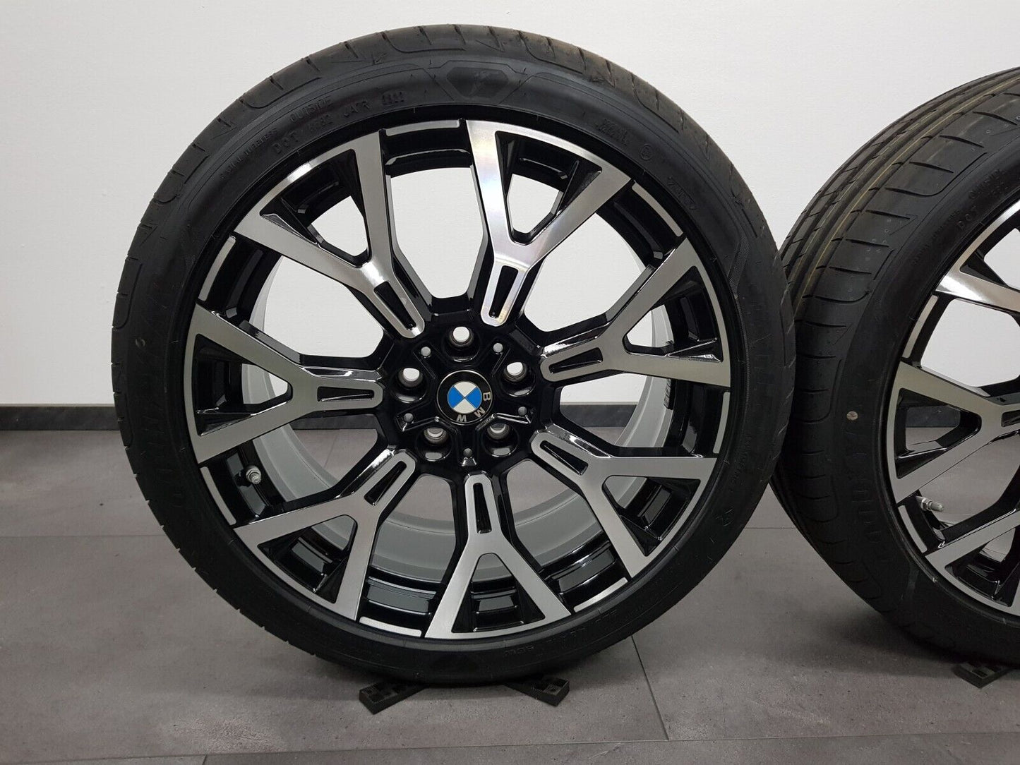 BMW Sommerreifen 19 Zoll Felgen X1 F48 X2 F39 580 Sommerräder 225 45 19 96W Neu