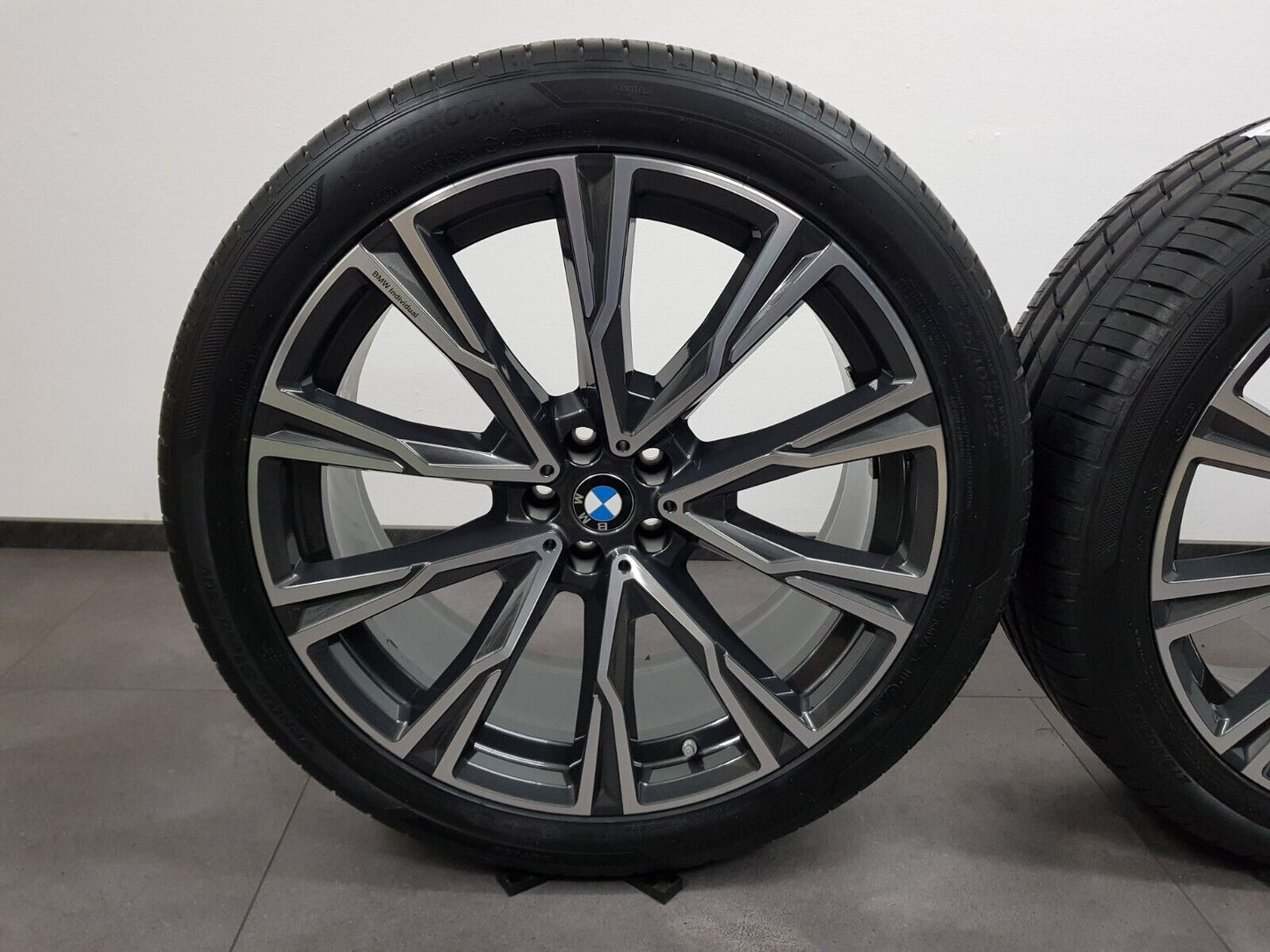 NEU BMW X7 G07 22 Zoll Sommerräder 758i Sommerreifen Individual 8090109 8074222
