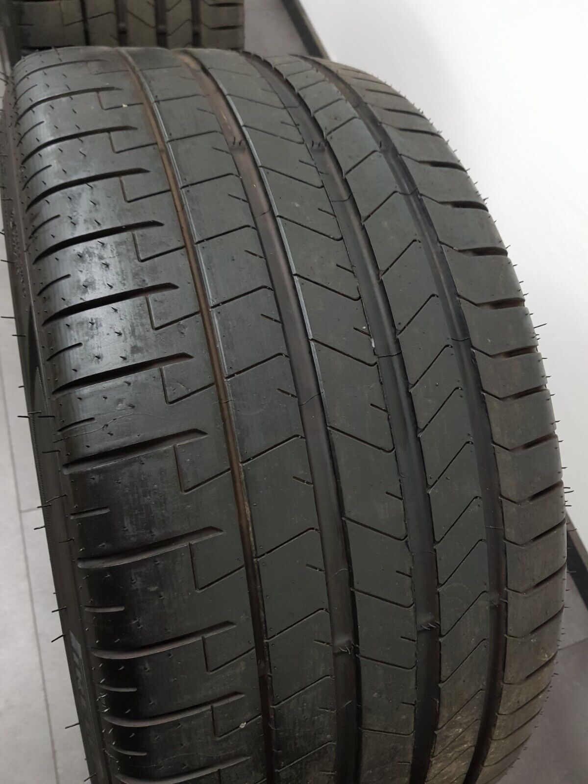 BMW XM G09 23 Zoll Felgen Styling M923 923M 6856021 6856022 Sommerreifen Pirelli