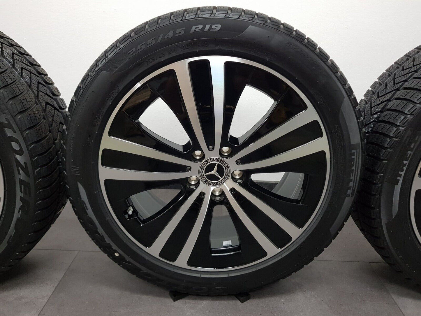 Mercedes EQE V295 A2954011200 Winterreifen 19 Zoll Felgen Winterräder A295401120