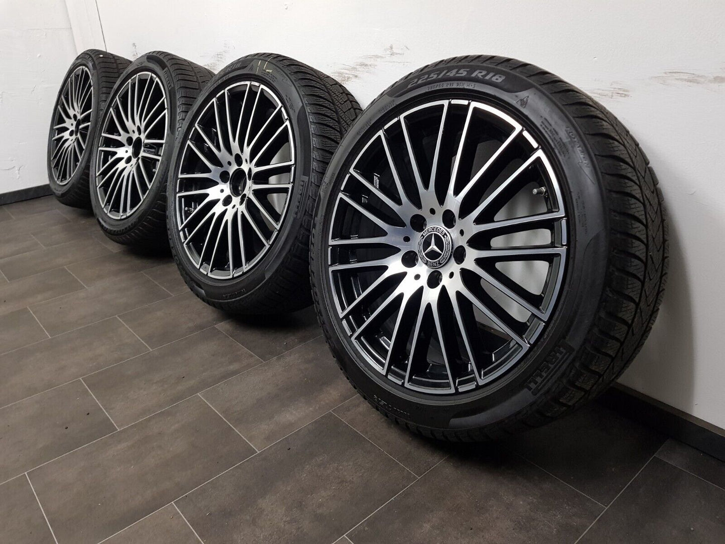 Mercedes 18 Zoll Felgen C-Klasse W206 S206 Winterräder Winterreifen +5,6mm