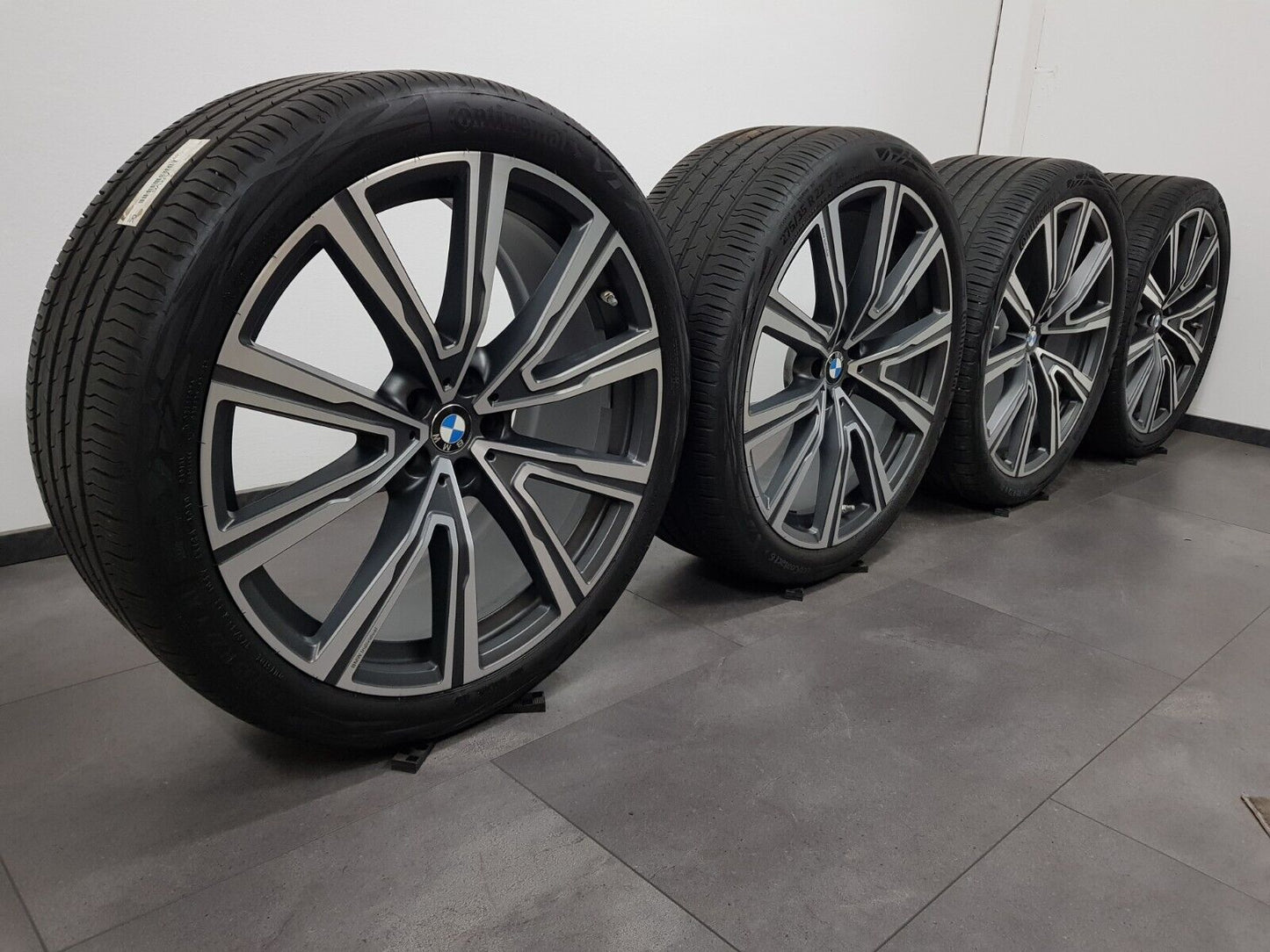BMW 22 Zoll Felgen X5 G05 X6 G06 746i Sommerreifen Sommerräder 8072000 8072001
