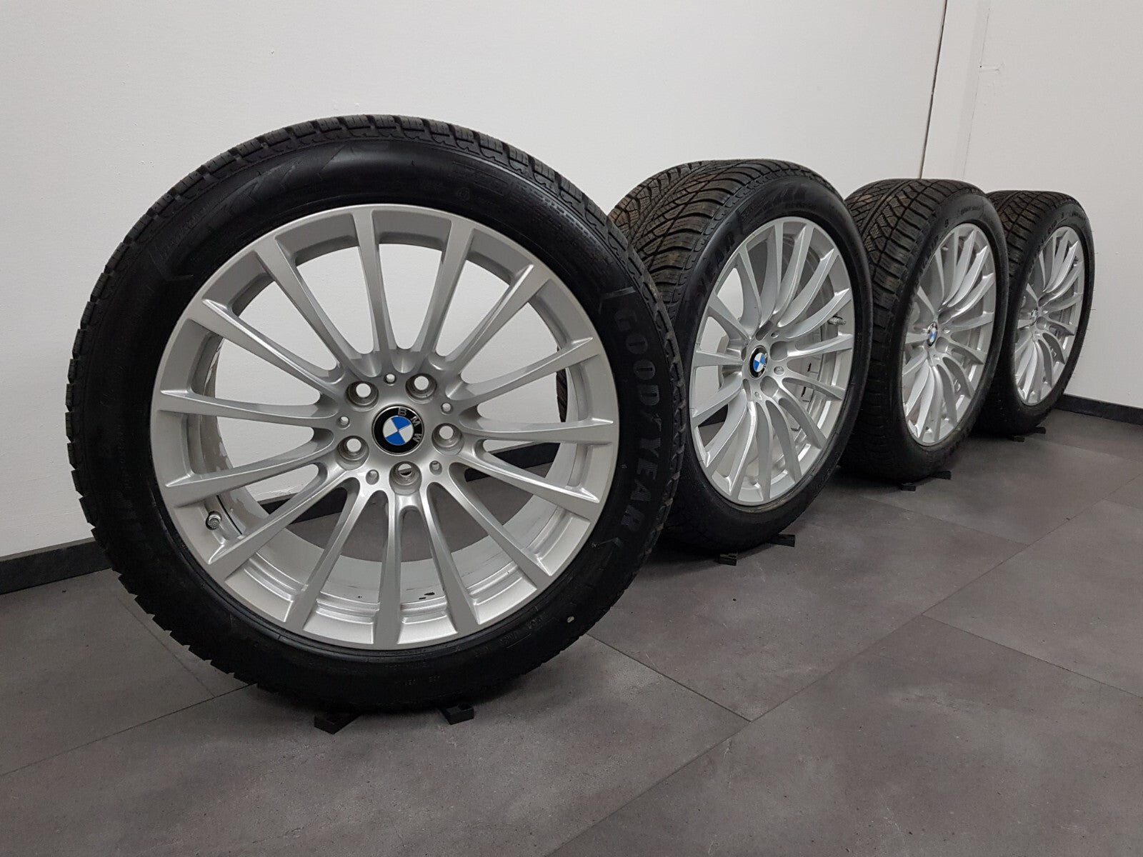 45714525