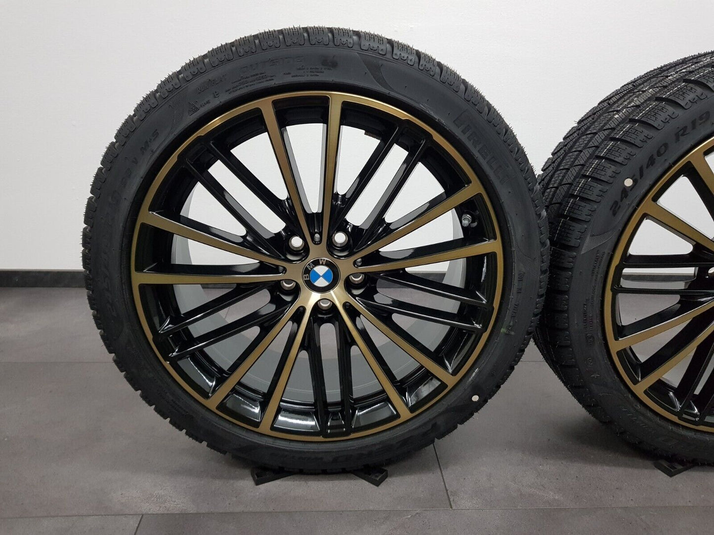 NEU BMW Felgen 19 Zoll Winterreifen 5er G30 G31 635 Winterräder V-Speiche Gold!