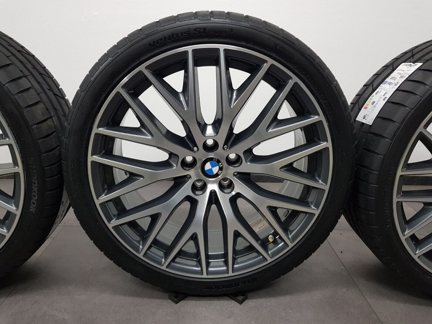 NEU BMW 20 Zoll Sommerreifen 5er G30 G31 Felgen 636 Sommerräder 6863424 6863425