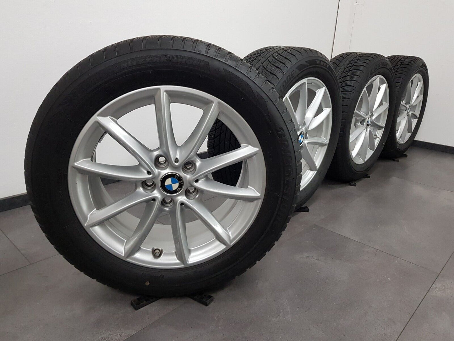 BMW Winterreifen 17 Zoll Felgen X1 F48 X2 F39 560 225 55 17 Winterräder DOT21