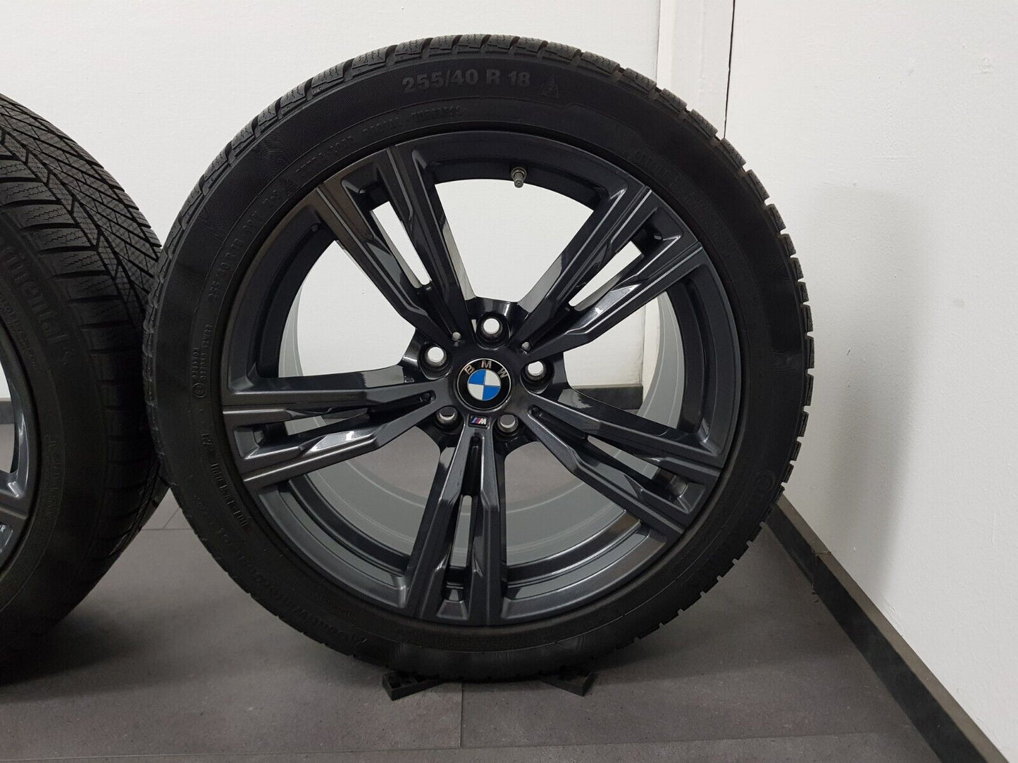 BMW Z4 G29 Winterreifen 18 Zoll M Felgen M798 Reifen Winterräder orbitgrey