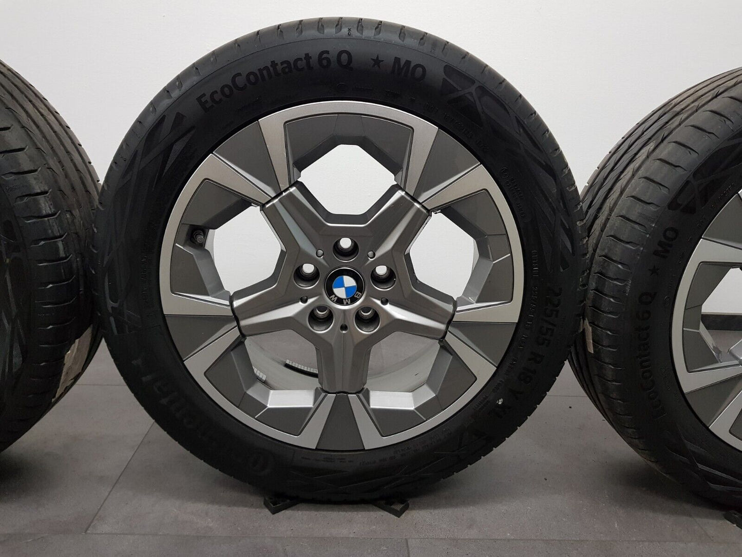 BMW 18 Zoll Felgen X1 U11 iX1 U11 X2 U10 866 Sommerreifen Sommerräder +6mm *