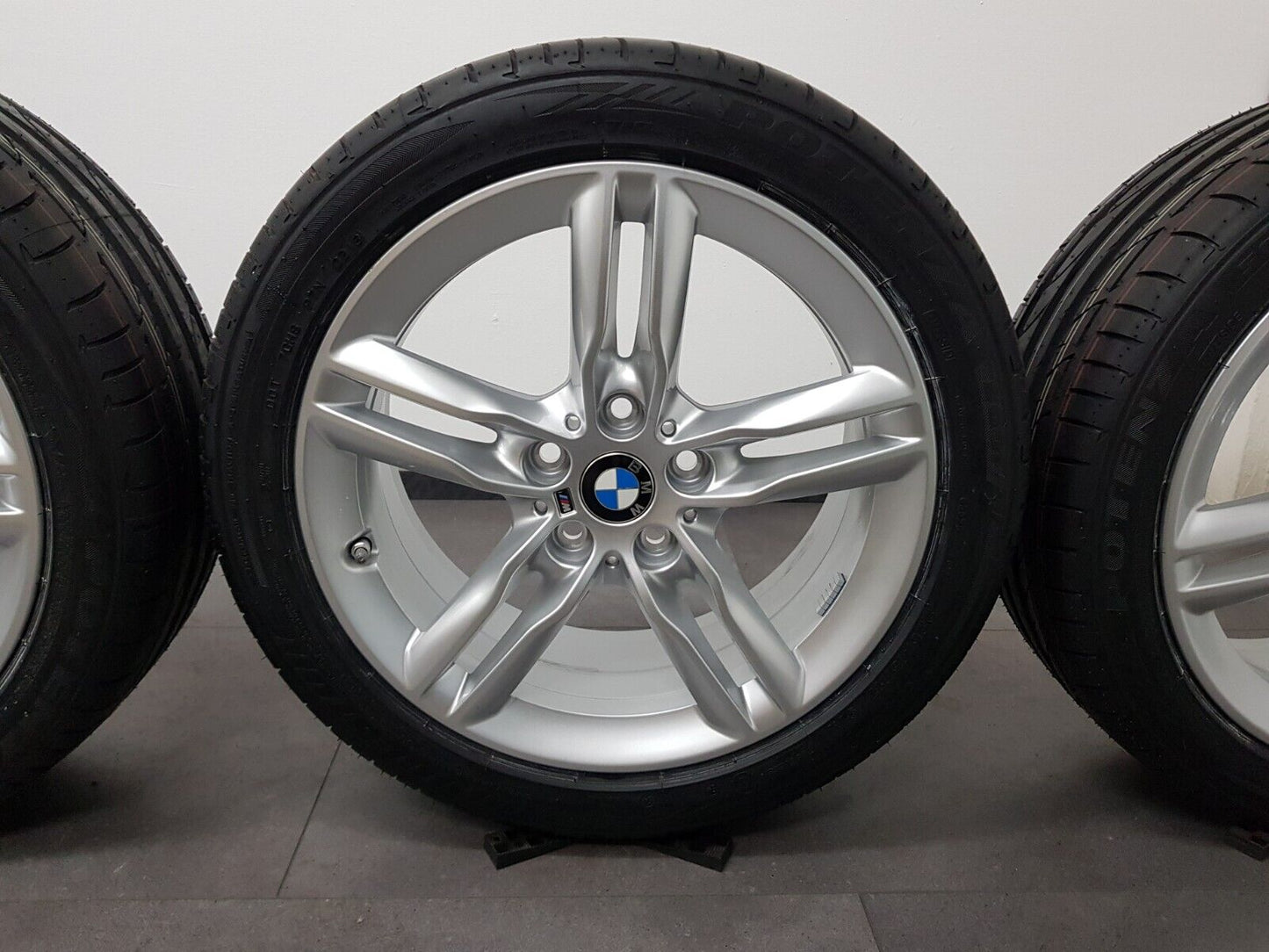 NEU BMW Sommerreifen 17 Zoll Felgen 1er F40 F44 M483 Sommerräder Reifen RunFlat