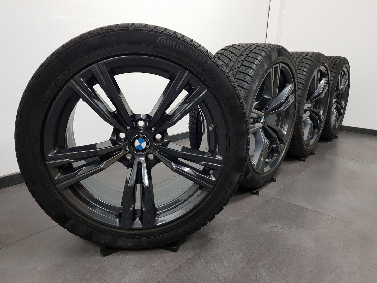 BMW Z4 G29 Winterreifen 18 Zoll M Felgen M798 Reifen Winterräder orbitgrey