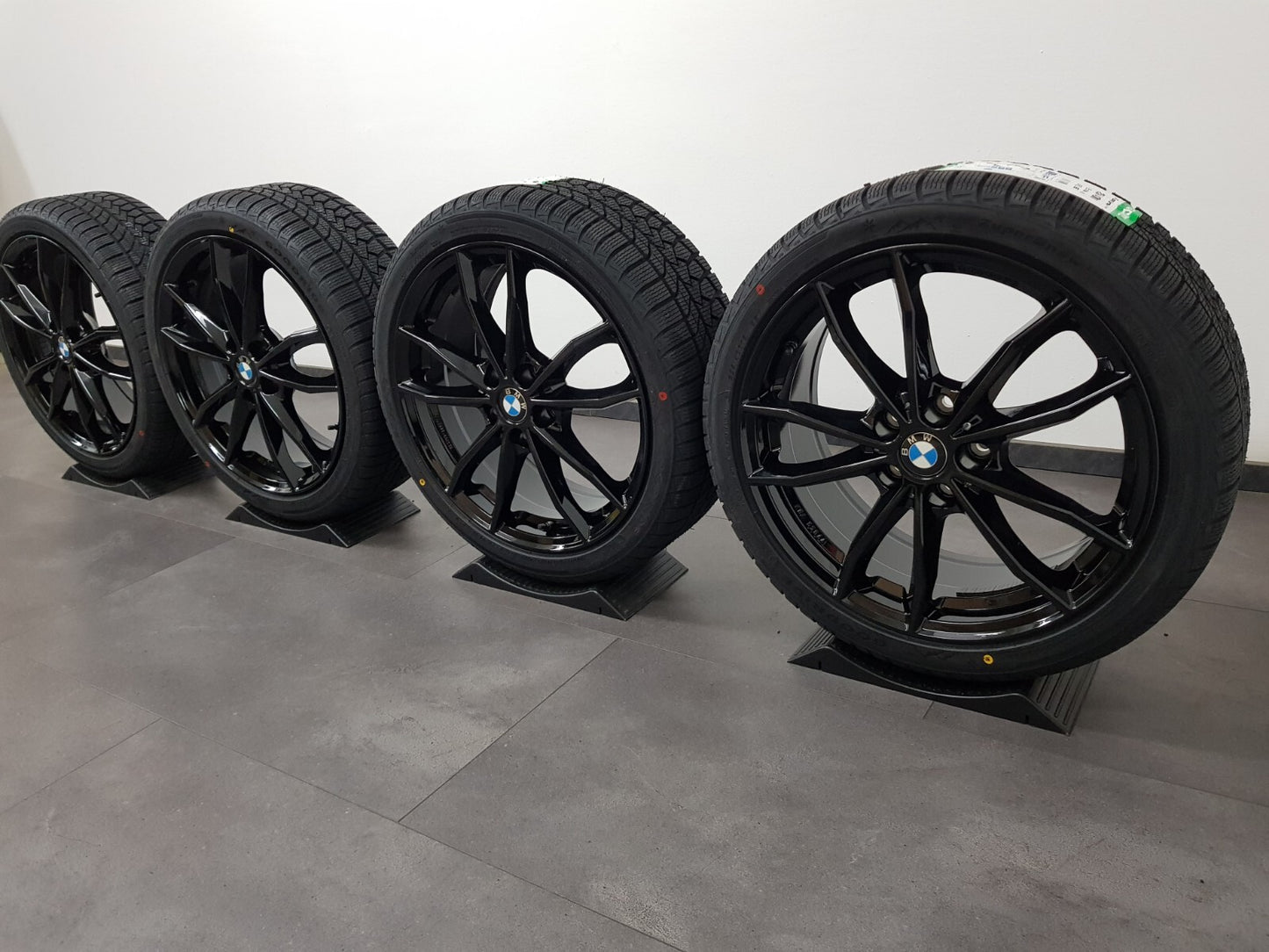 https://i.ebayimg.com/00/s/MTIwMFgxNjAw/z/2J8AAOSw-D1nwF76/$_57.JPG?set_id=880000500F