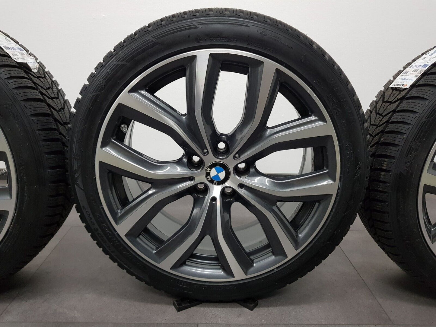 Neuw. BMW Winterreifen 19 Zoll Felgen X1 F48 X2 F39 511 Winterräder Reifen neu!