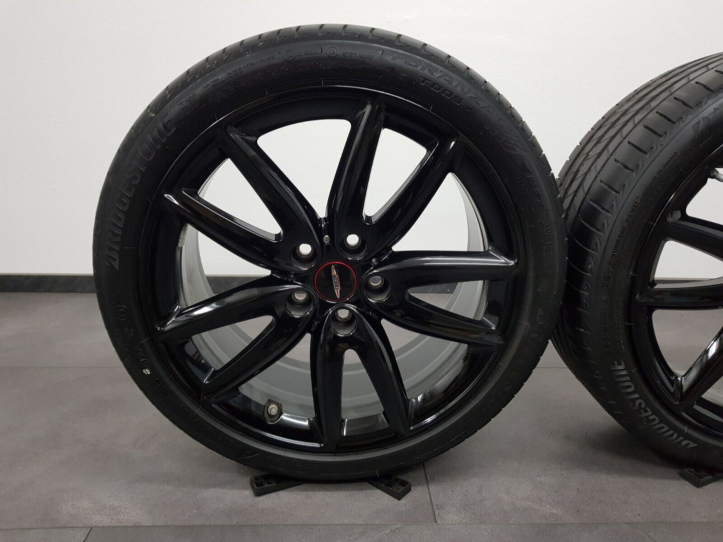 Mini Clubman F54 18 Zoll Felgen Sommerreifen Sommerräder JCW Grip Spoke 815