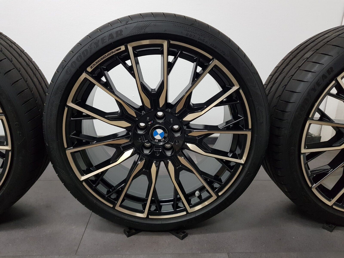 BMW 20 Zoll Felgen 4er G26 I4 M868 Sommerreifen Sommerräder Performance Neuw.!