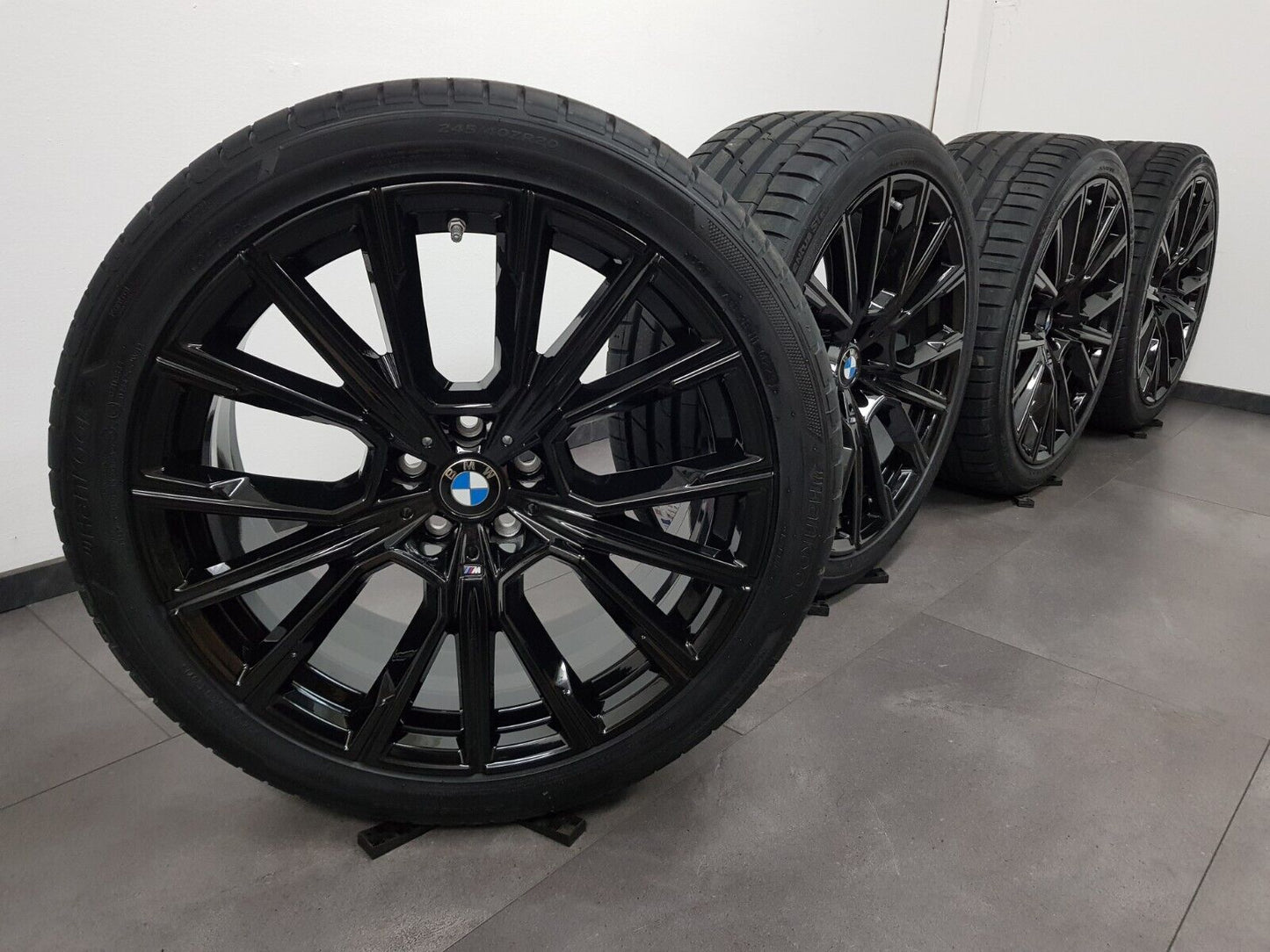 BMW 20 Zoll Felgen 7er G11 G12 6er GT G32 Sommerräder Sommerreifen M817 DOT24