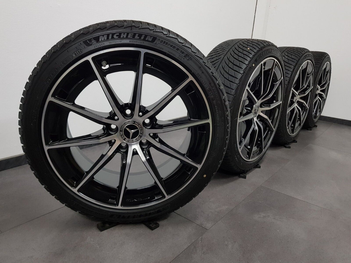 Mercedes 18 Zoll Winterreifen A-Klasse W177 A35 AMG Winterräder Reifen +7mm