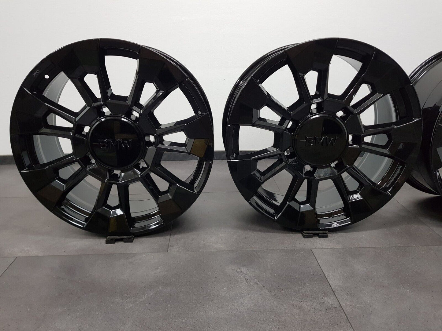 Neuw. BMW XM G09 23 Zoll Felgen Styling M923 923M 6856021 6856022 Alufelgen Top!