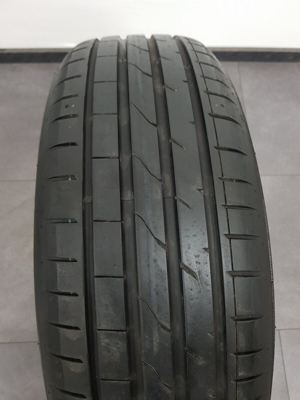 1x 205 65 R17 100Y Hankook Ventus S1 evo³ Sommerreifen Reifen BMW *Sternm.*