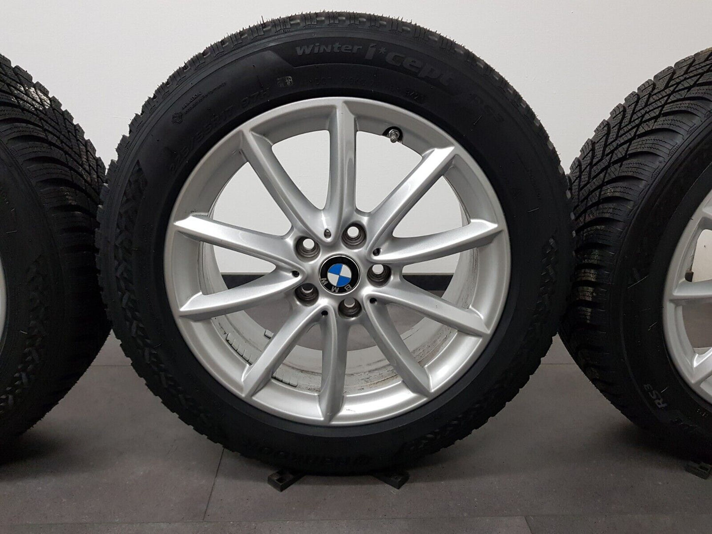 NEU BMW Winterreifen 17 Zoll Felgen X1 F48 X2 F39 560 225 55 17 Winterräder