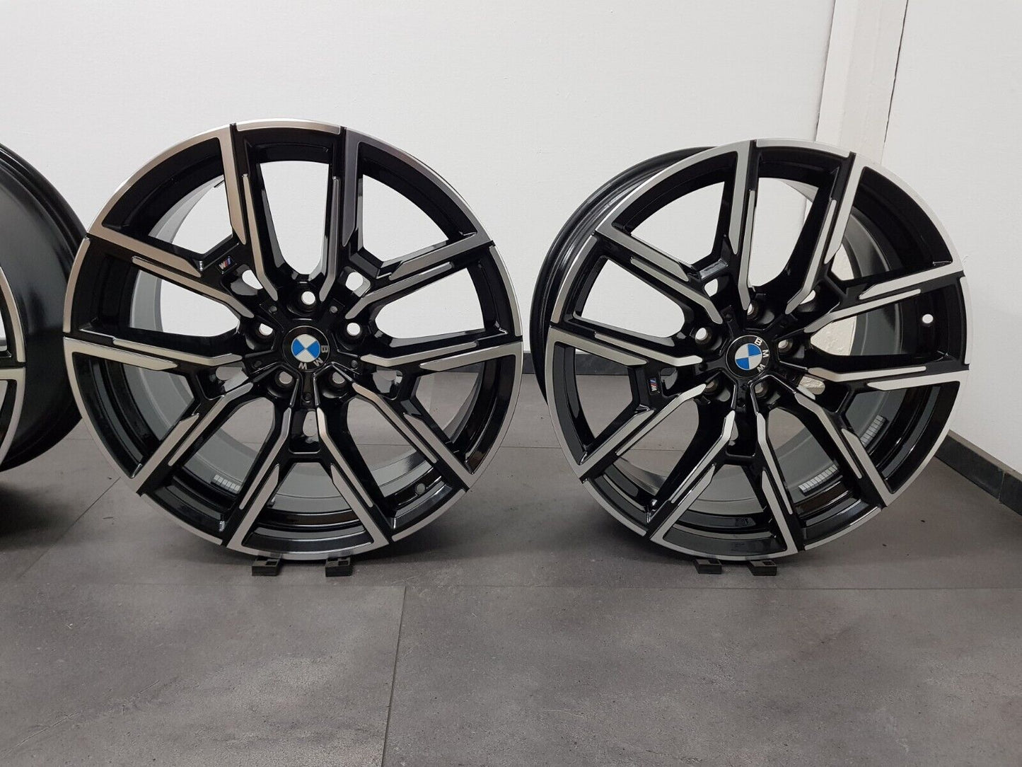 4x BMW 19 Zoll Felgen 4er G26 I4 M859 Gran Coupe 8747304 8747305 Alufelgen Neuw.