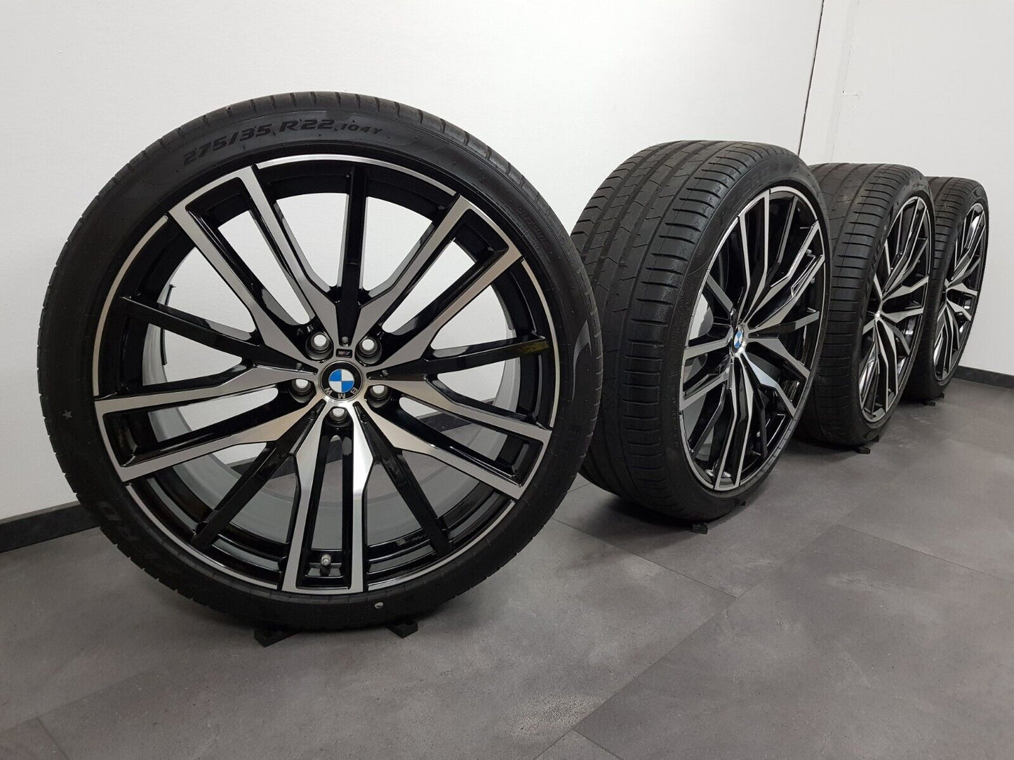 BMW 22 Zoll Felgen X5 G05 X6 G06 M742 Sommerreifen Sommerräder 742M Pirelli Top!