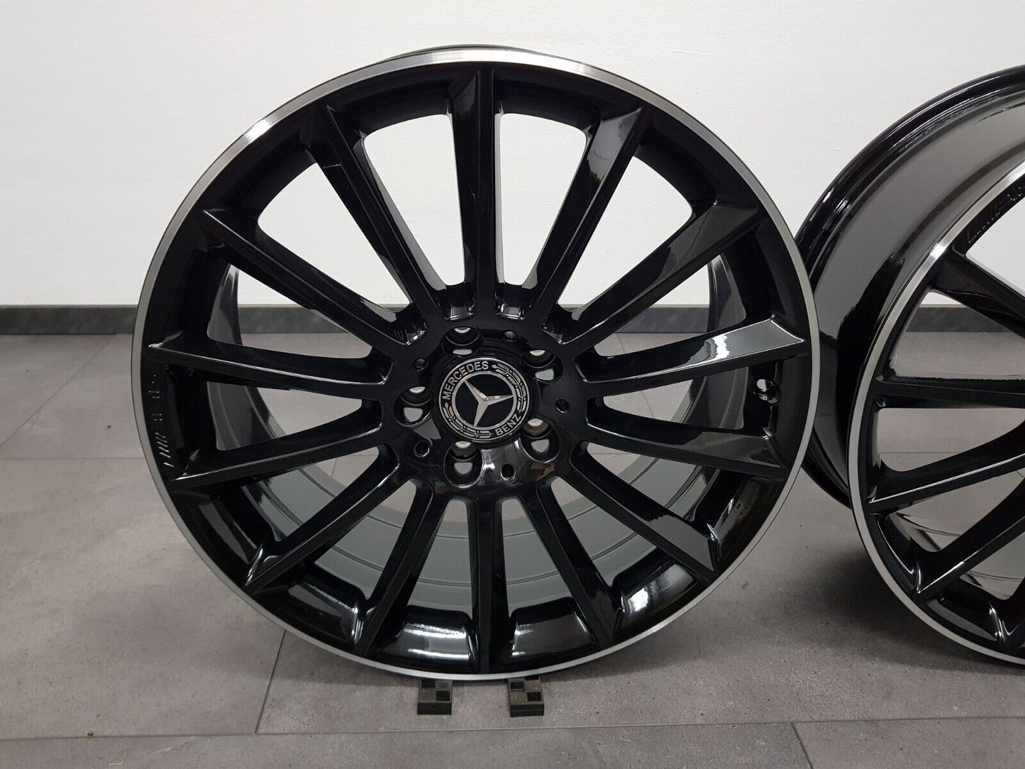 Satz Mercedes 19 Zoll AMG Felgen A-Klasse W177 CLA C118 X118 A1774011600