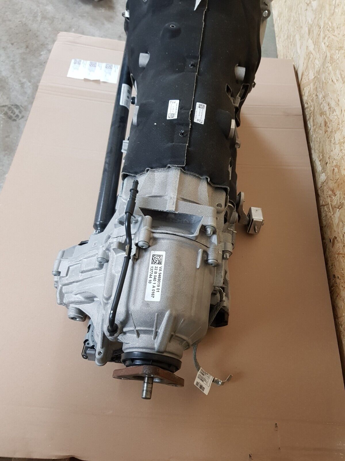 Automatikgetriebe Verteilergetriebe BMW G22 ZF Getriebe 5A04BC2 GA8X51CZ 29km!