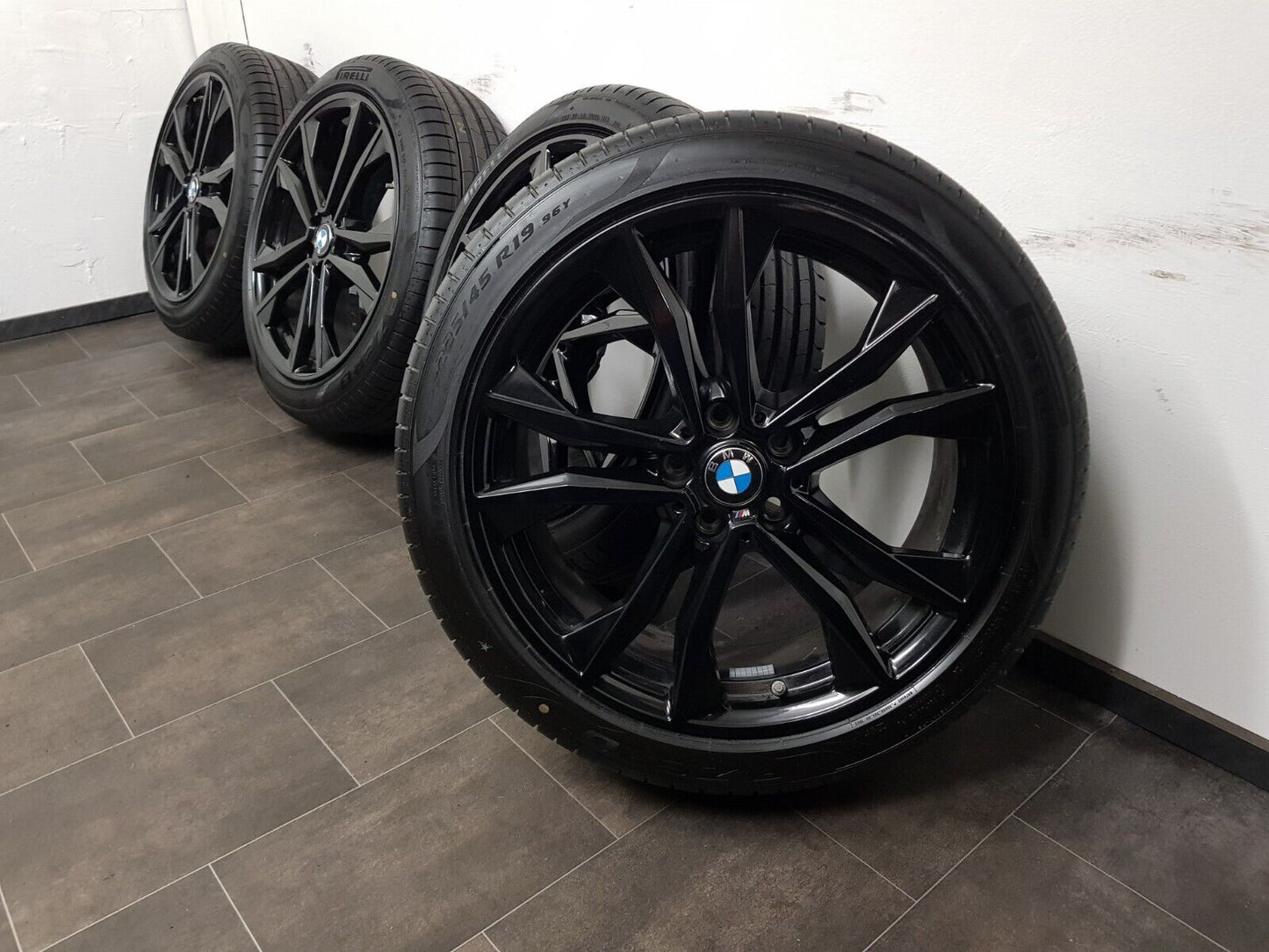 NEU BMW Sommerreifen 19 Zoll Felgen X1 F48 X2 F39 M715 Sommerräder schwarz