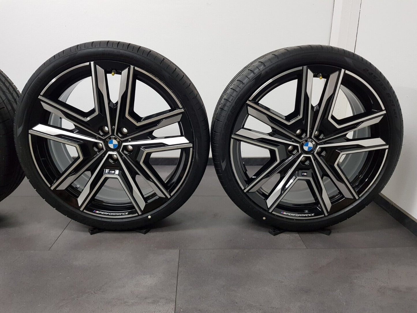 NEU BMW 21 Zoll Felgen BMW X1 iX1 U11 X2 iX2 U10 M877 Sommerreifen Performance!