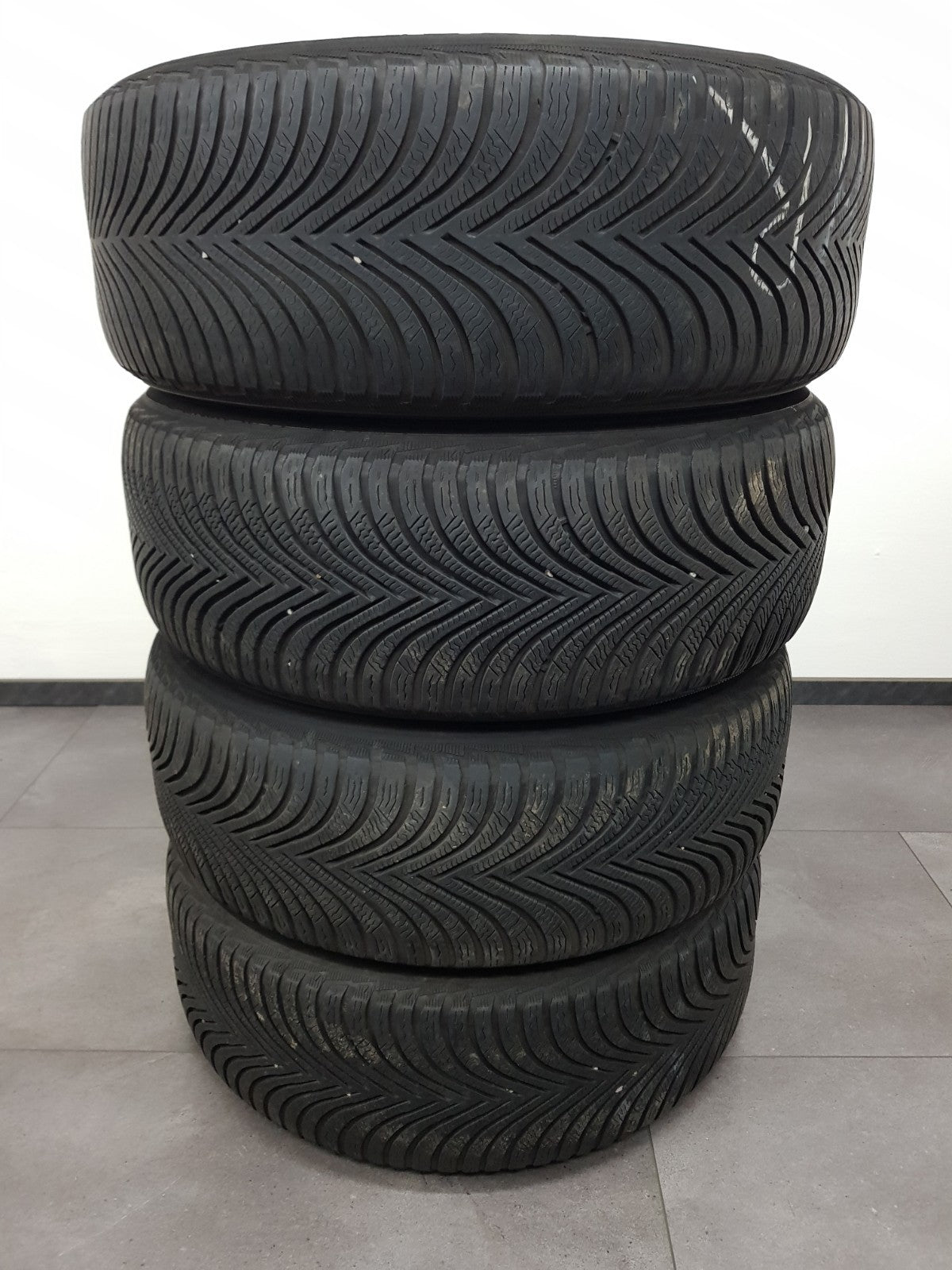 45863882