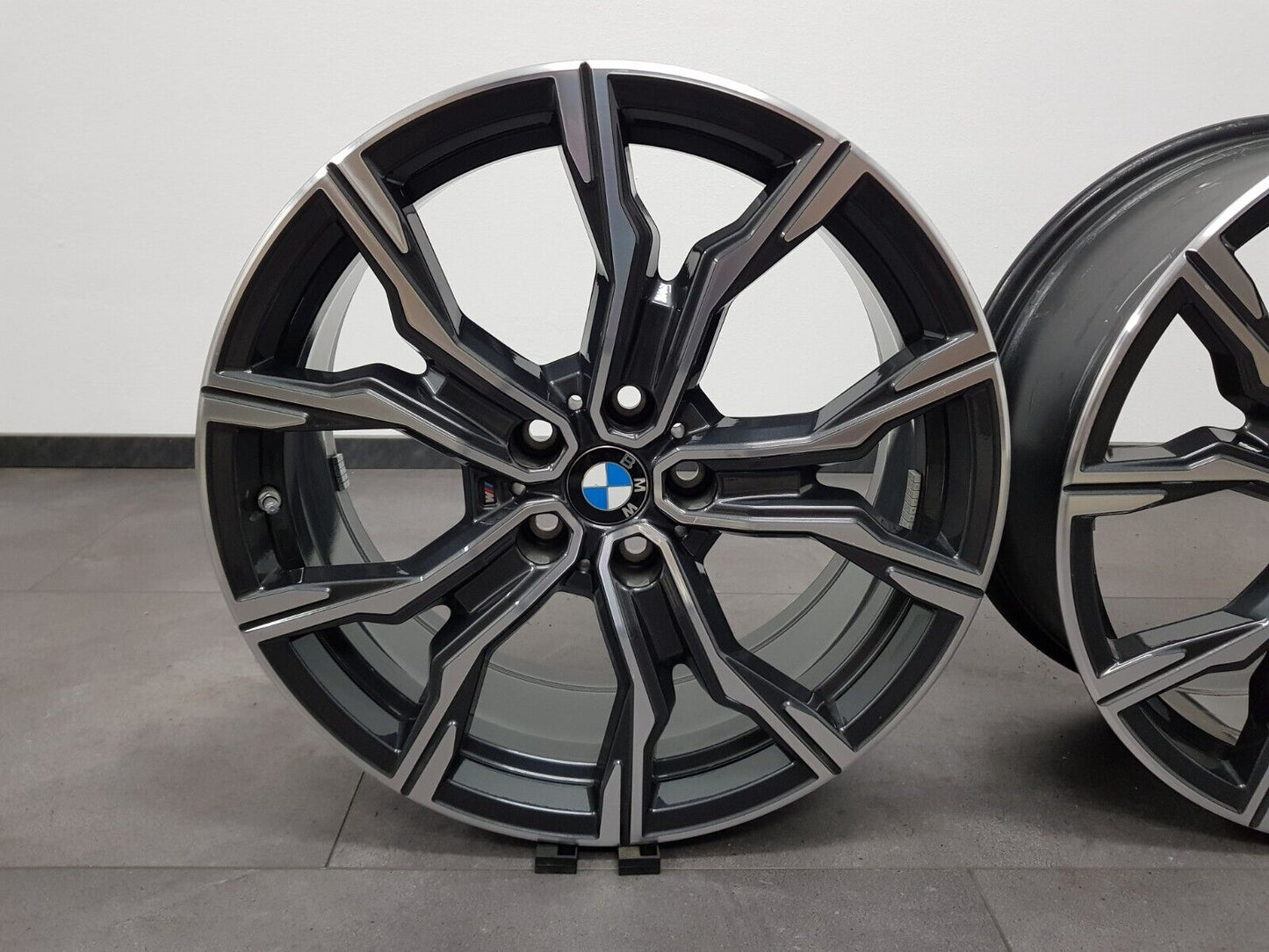 BMW 19 Zoll Felgen X1 F48 X2 F39 M816 Alufelgen 8092163 inkl. RDKS + Deckel