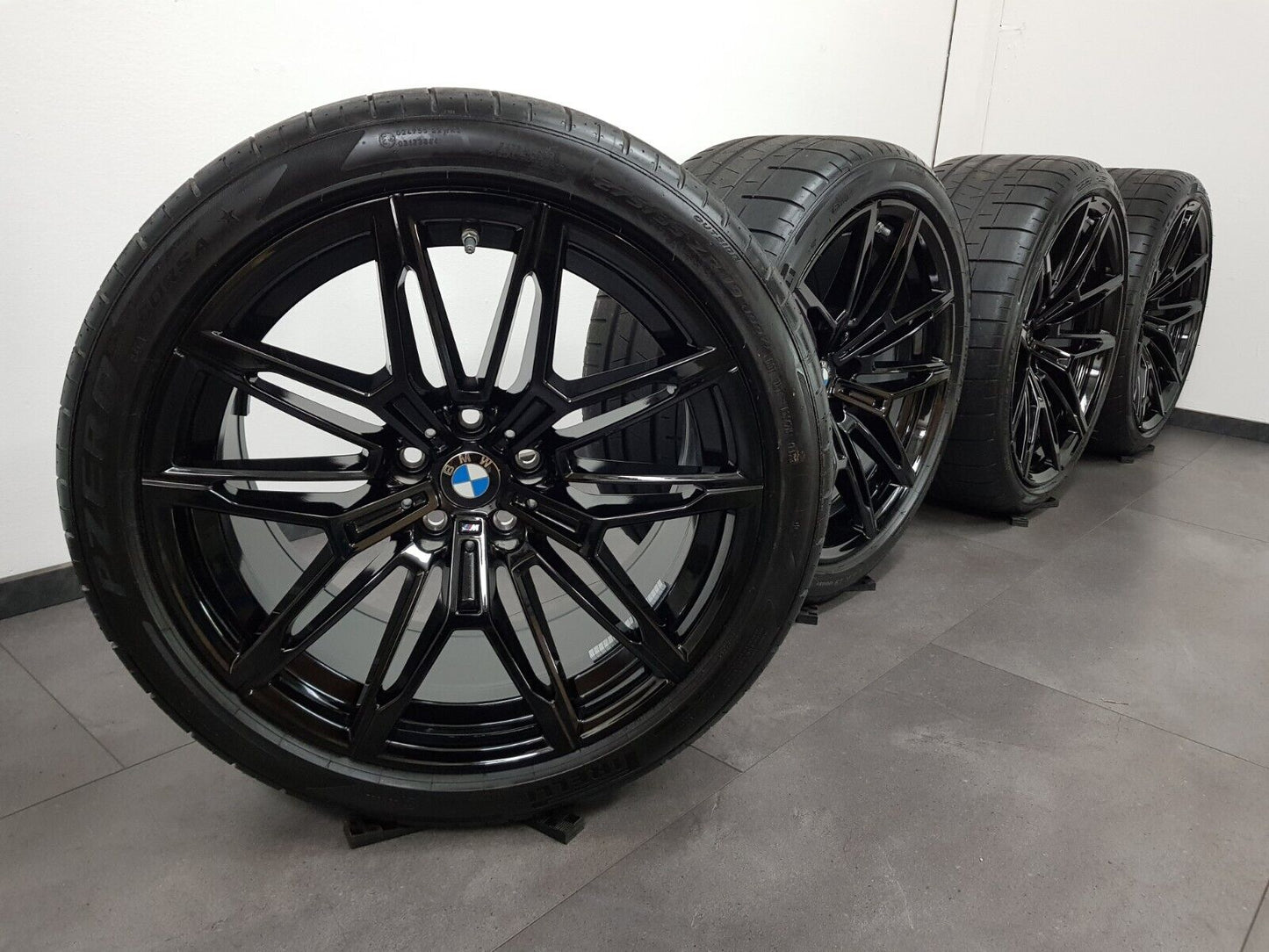 BMW M930 19/20 Zoll Sommerreifen M2 G87 M3 G80 G81 M4 G82 930M Pirelli schwarz!